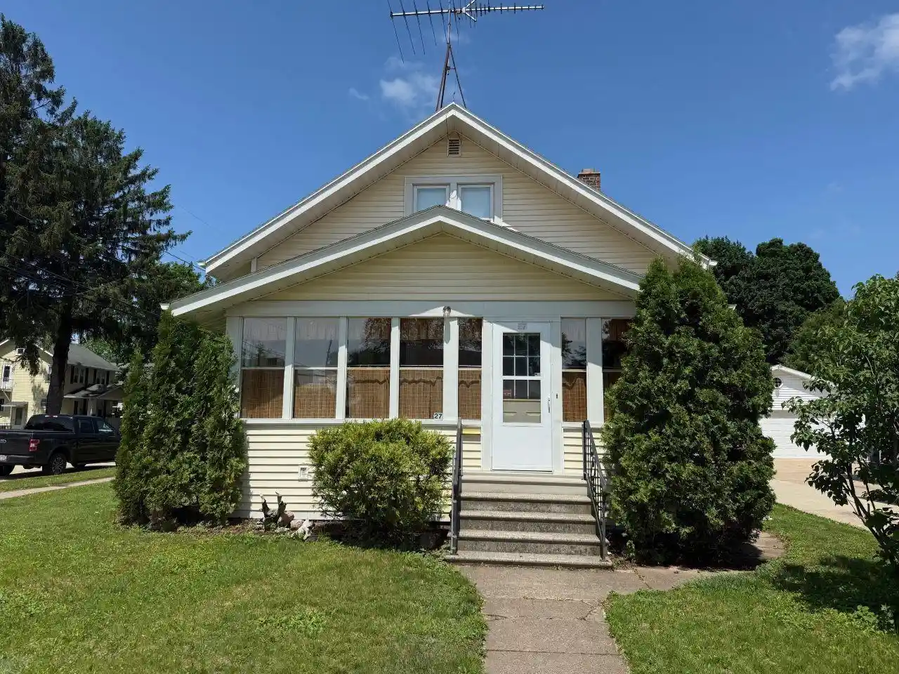 Homes for sale in Clintonville, WI | 27 E 14th Street Street, Clintonville, WI 54929 | MLS# 50327365