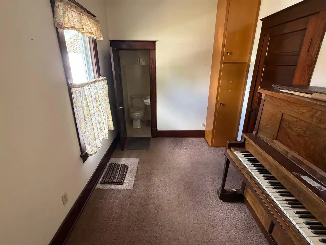 Homes for sale in Clintonville, WI | 27 E 14Th Street Street, Clintonville, WI 54929 | MLS# 50327365