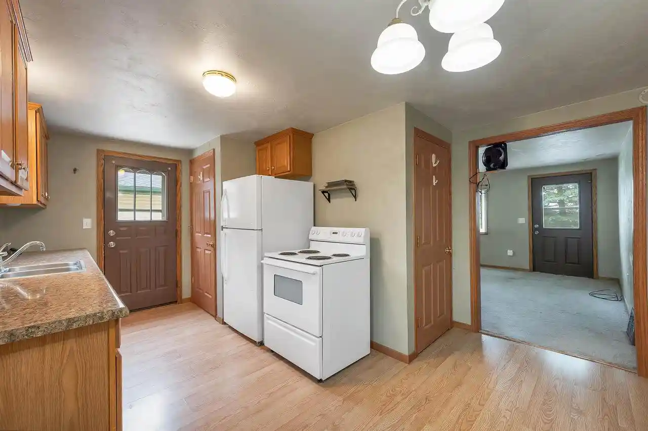 Photo 3 of Single family home for sale at 3125 Breezewood Lane Lane, Neenah, WI 54956 | MLS# 50327358 | Listing updated on 2026-08-20