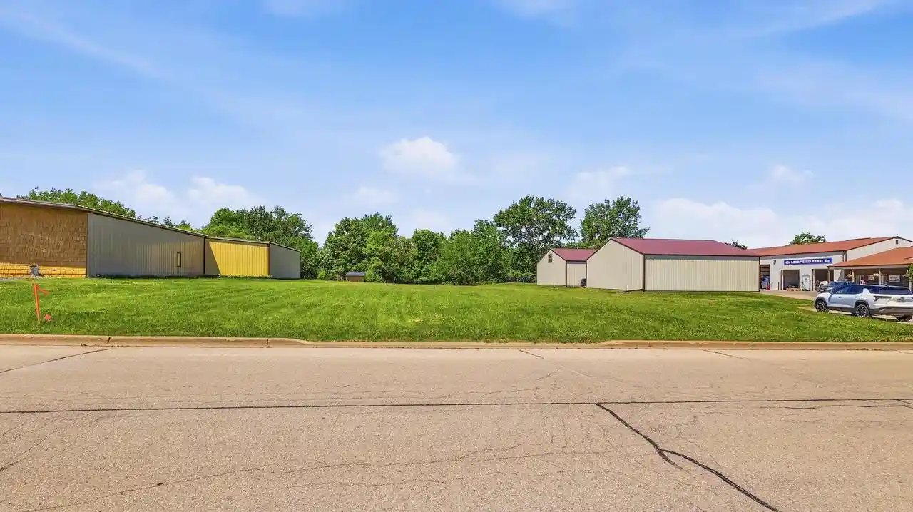 2nd image of 31 Acres Big Jack Road Road, Platteville, WI 53818 | MLS# 2025746