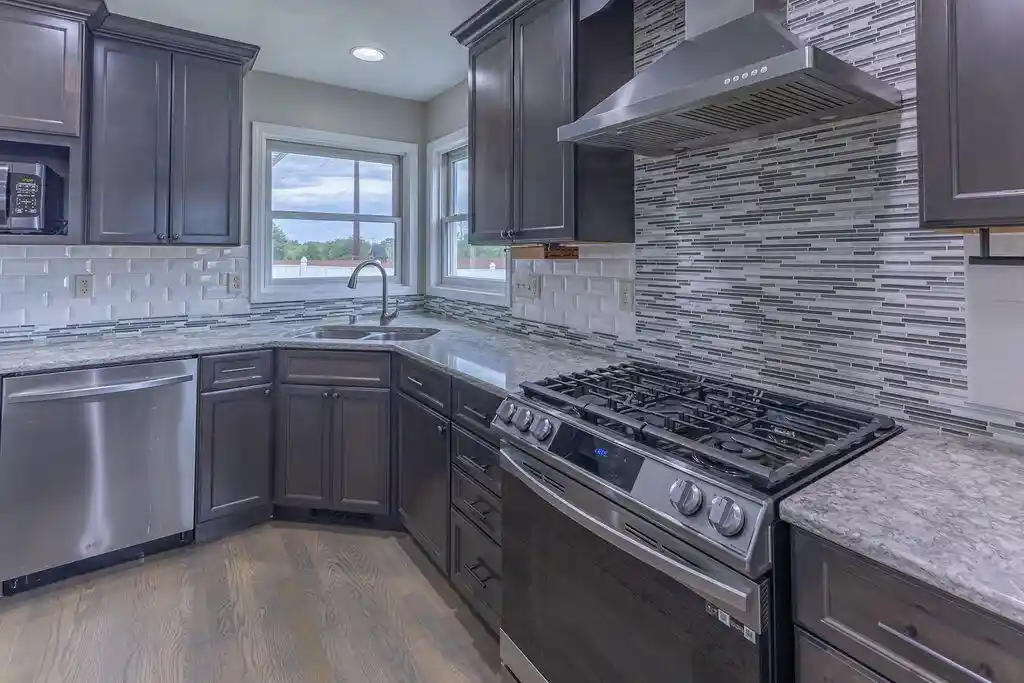 2nd image of 1500 Cliffview Avenue Avenue, Onalaska, WI 54650 | MLS# 1967131