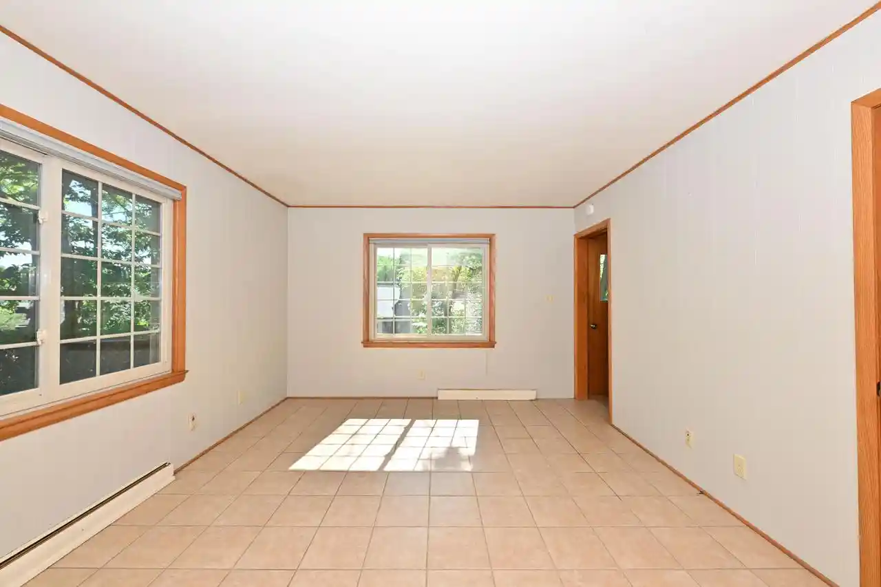 Homes for sale in South Milwaukee, WI | 1710 Poplar Avenue Avenue, South Milwaukee, WI 53172 | MLS# 1967128