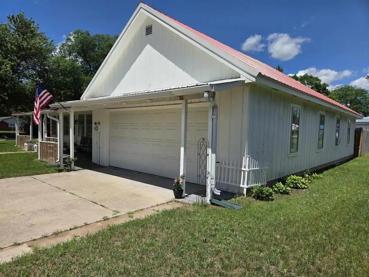 Homes for sale in Muscoda, WI | 320 W Nebraska Street Street, Muscoda, WI 53573 | MLS# 2025758