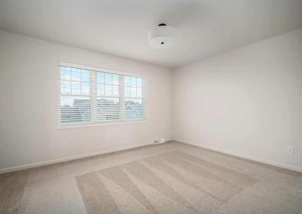 Photo 2 of Single family home for sale at 1043 Merri Hill Dr Dr, Oregon, WI 53575 | MLS# 2025775 | Listing updated on 2026-08-14