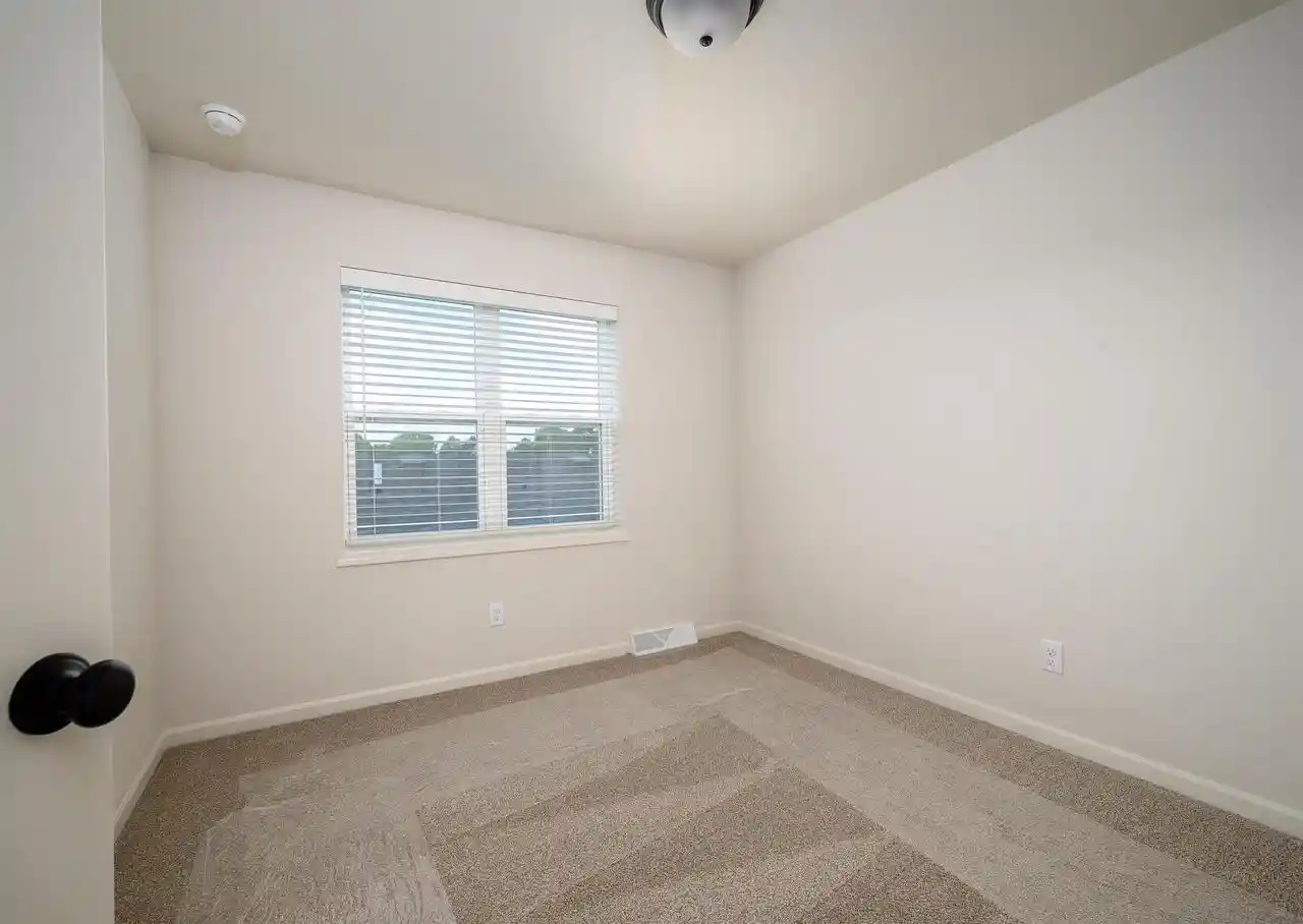 Photo 4 of Single family home for sale at 1043 Merri-Hill Dr Dr, Oregon, WI 53575 | MLS# 2025775 | Listing updated on 2026-08-14