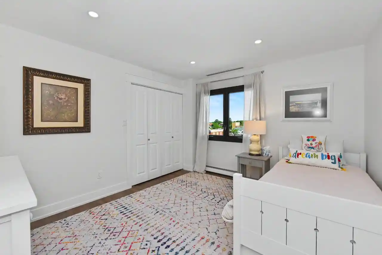 3rd image of 101 Broad Street Street #502, Lake Geneva, WI 53147 | MLS# 1967195