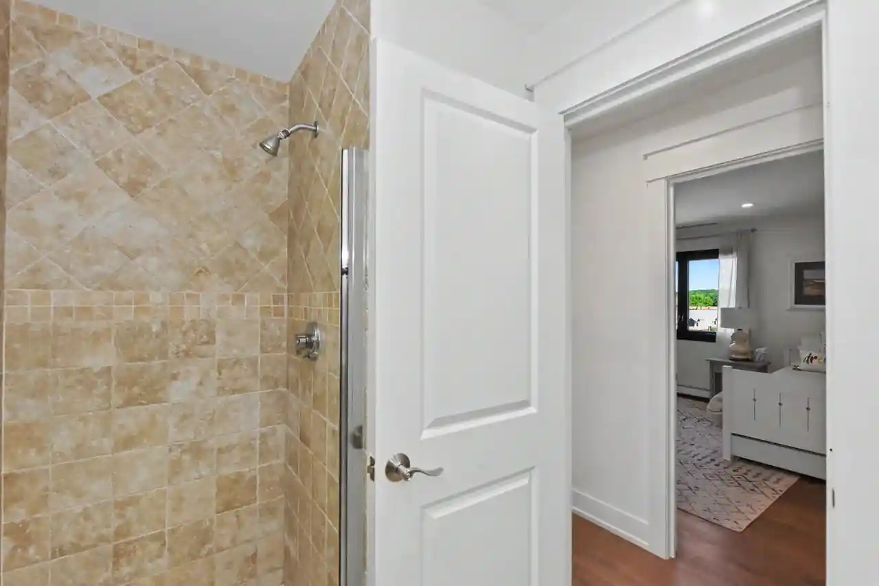 5th image of 101 Broad Street Street #502, Lake Geneva, WI 53147 | MLS# 1967195
