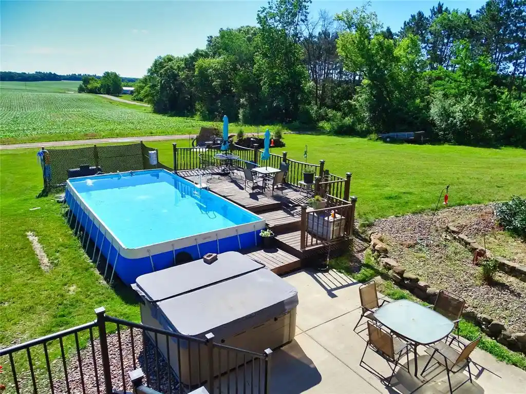 5th image of E560 Cedar Road Road, Eau Claire, WI 54701 | MLS# 1602235