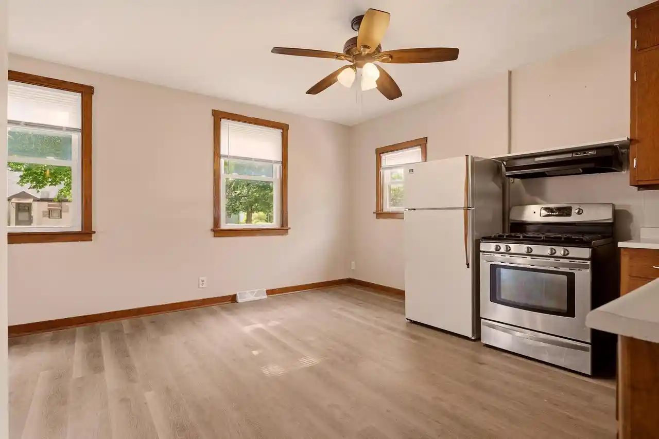 Homes for sale in La Crosse, WI | 2737 Hamilton Street Street, La Crosse, WI 54603 | MLS# 1967217