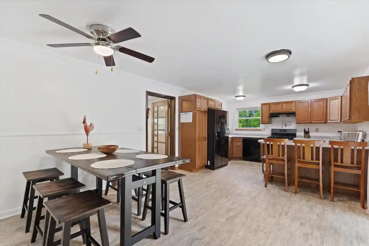 43rd image of W244n4501 Swan Road Road, Pewaukee, WI 53072 | MLS# 1967243