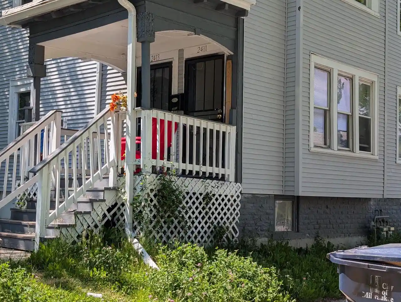 Listing Photo 4 - Condo for sale in building located at 2411 N 16Th St St, Milwaukee, WI 53206 - Unit #2413
