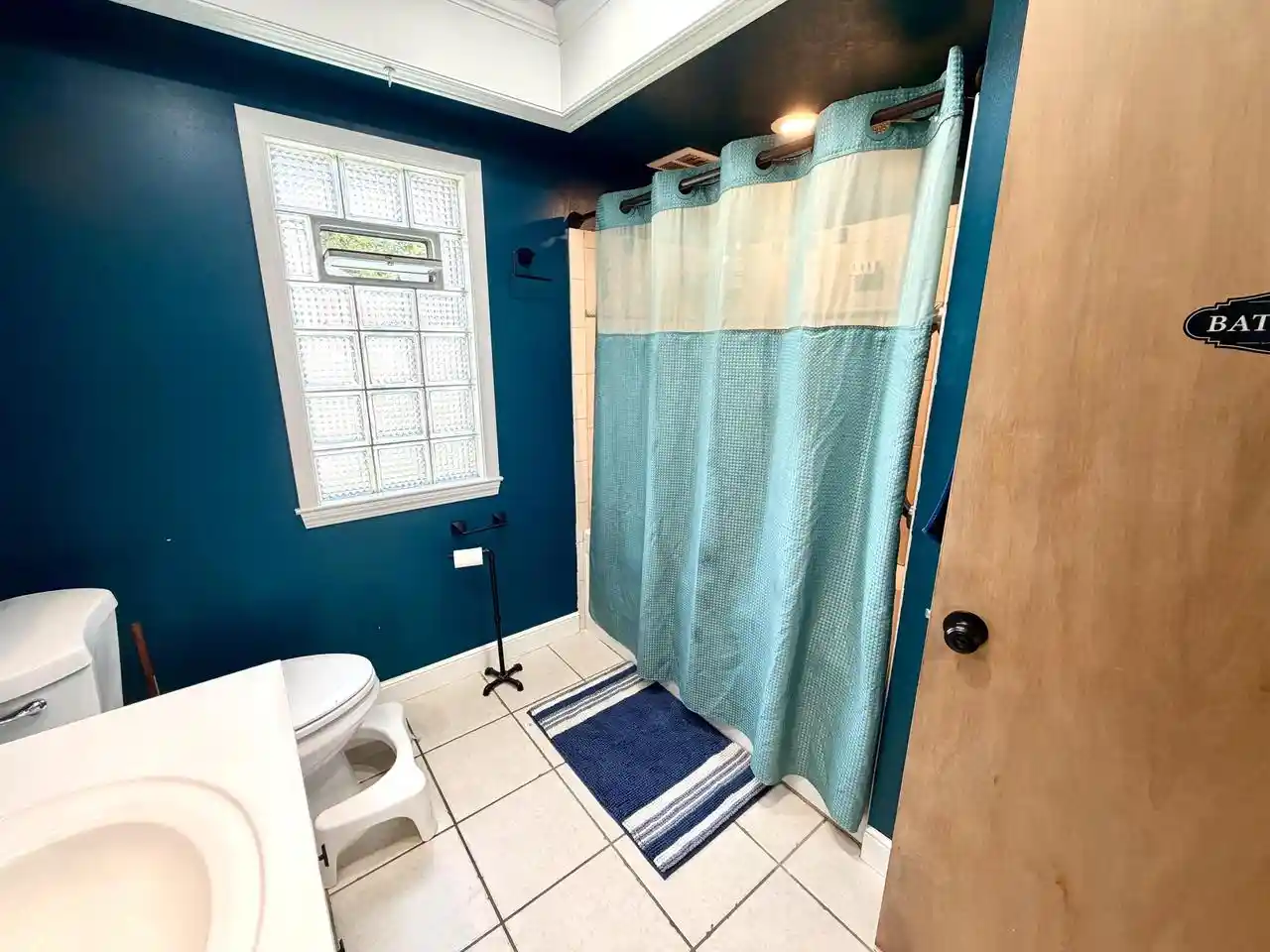3rd image of 2914 S 76th Street Street, West Allis, WI 53219 | MLS# 1967338