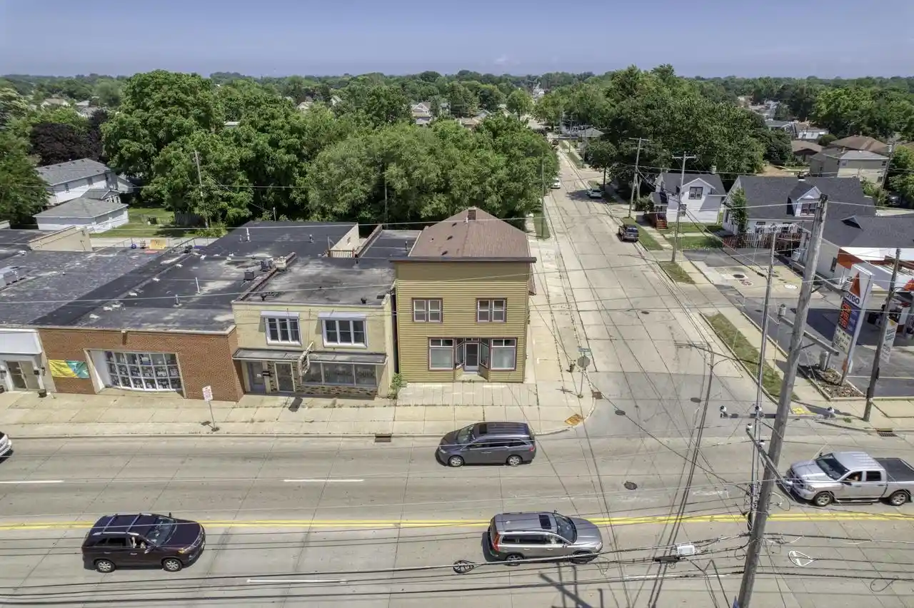 Multi family home for sale at 3401 Douglas Avenue Avenue, Racine, WI 53402 | MLS# 1967343