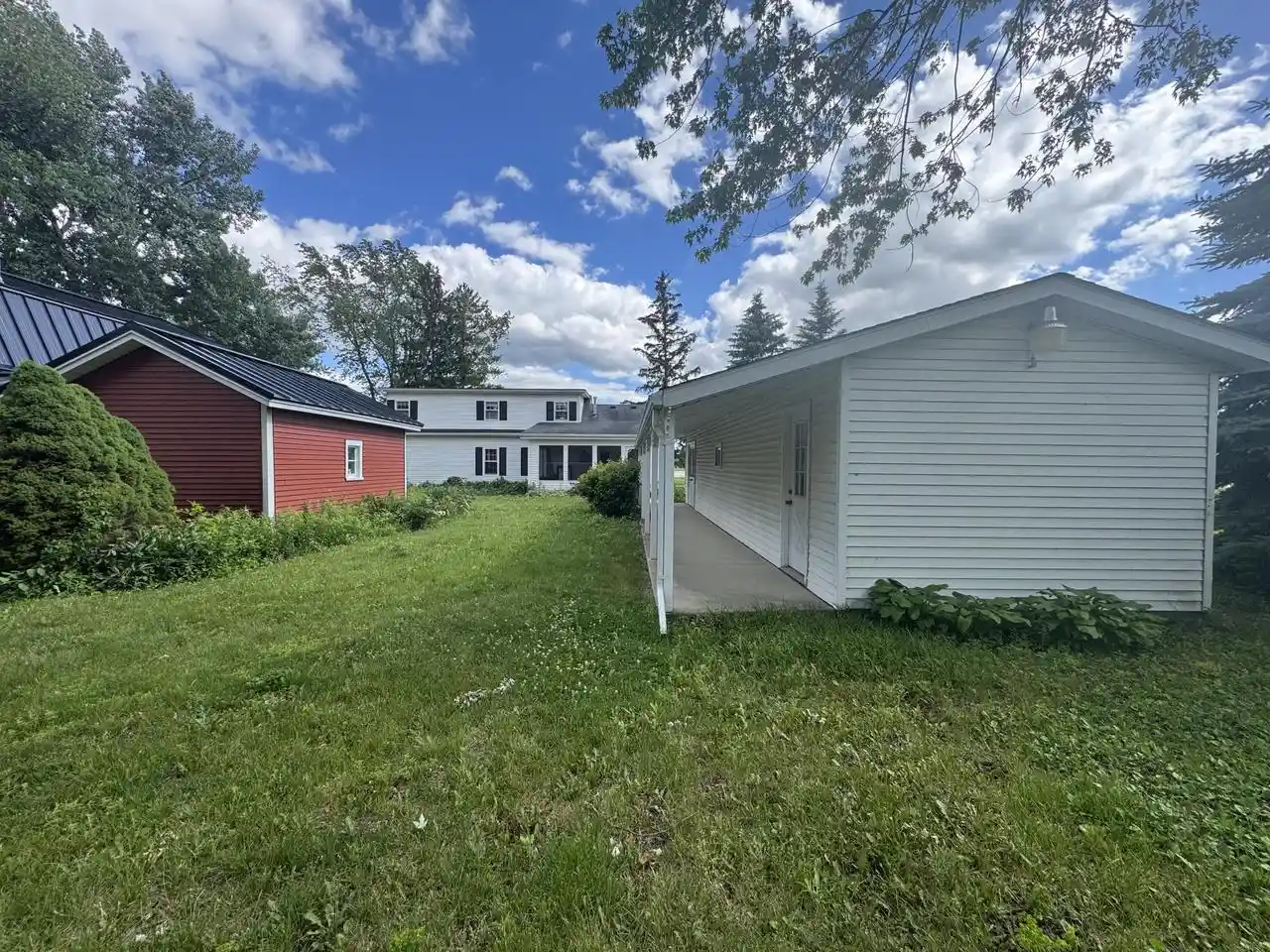 2nd image of 9730 37th Pl Pl, Kenosha, WI 53144 | MLS# 1967355