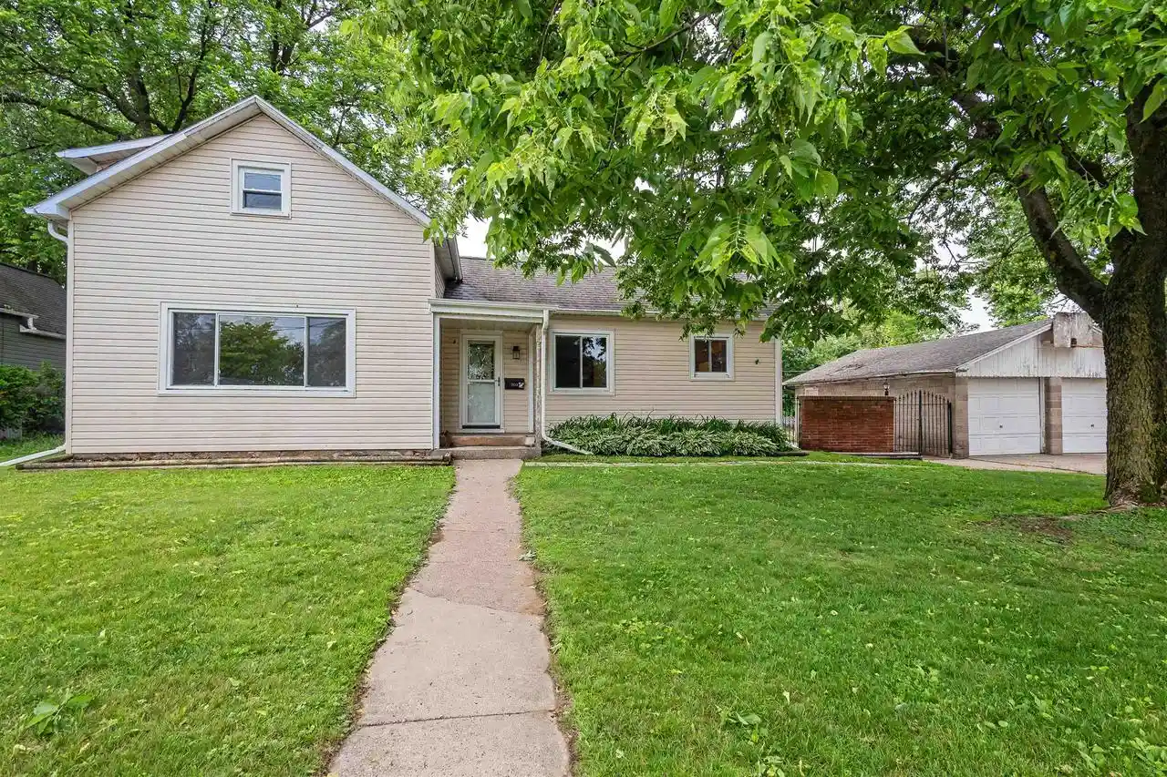 1st image of 1700 Chestnut Street Street, Wisconsin Rapids, WI 54494 | MLS# 22602698