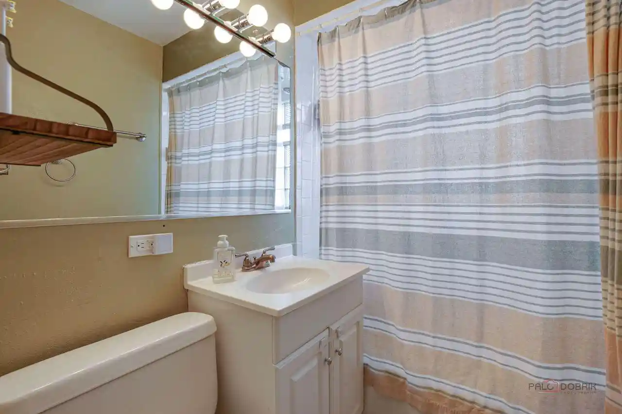 3rd image of 7834 15Th Avenue Avenue, Kenosha, WI 53143 | MLS# 1967364
