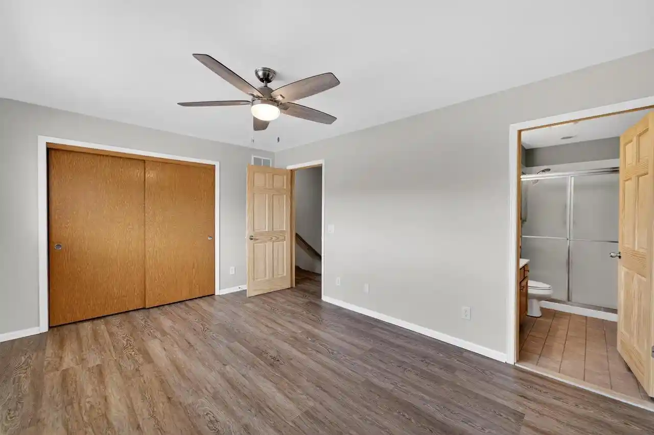 5th image of 6949 Chester Dr Dr, Madison, WI 53719