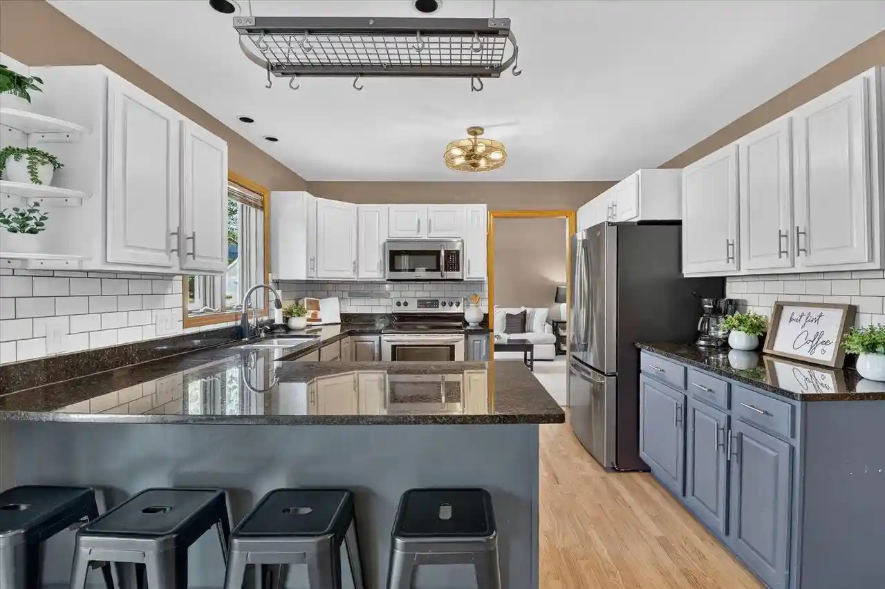 3rd image of 7129 Countrywood Lane Lane, Madison, WI 53719 | MLS# 2025852