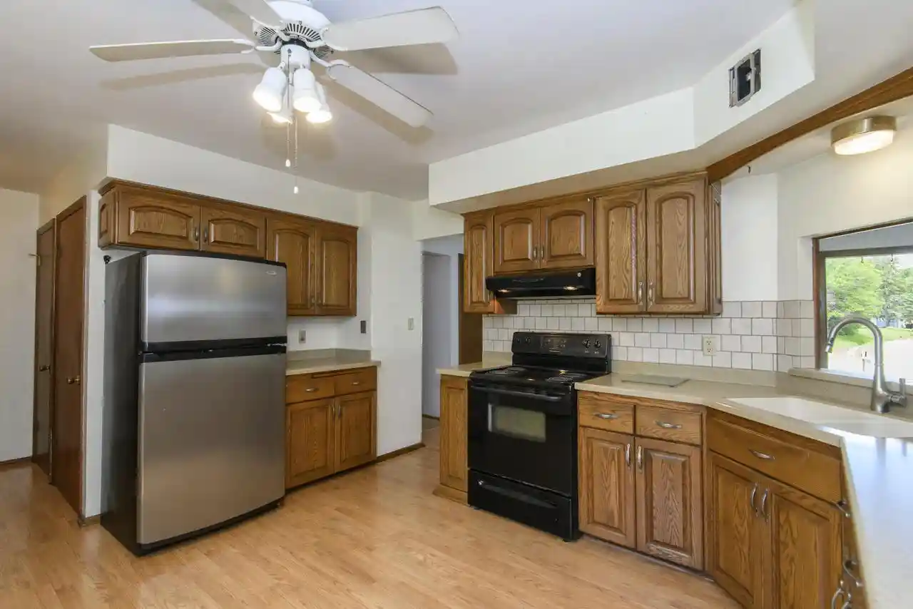 Homes for sale in Brown Deer, WI | 8954 N Silver Brook Lane Lane, Brown Deer, WI 53223 | MLS# 1967380