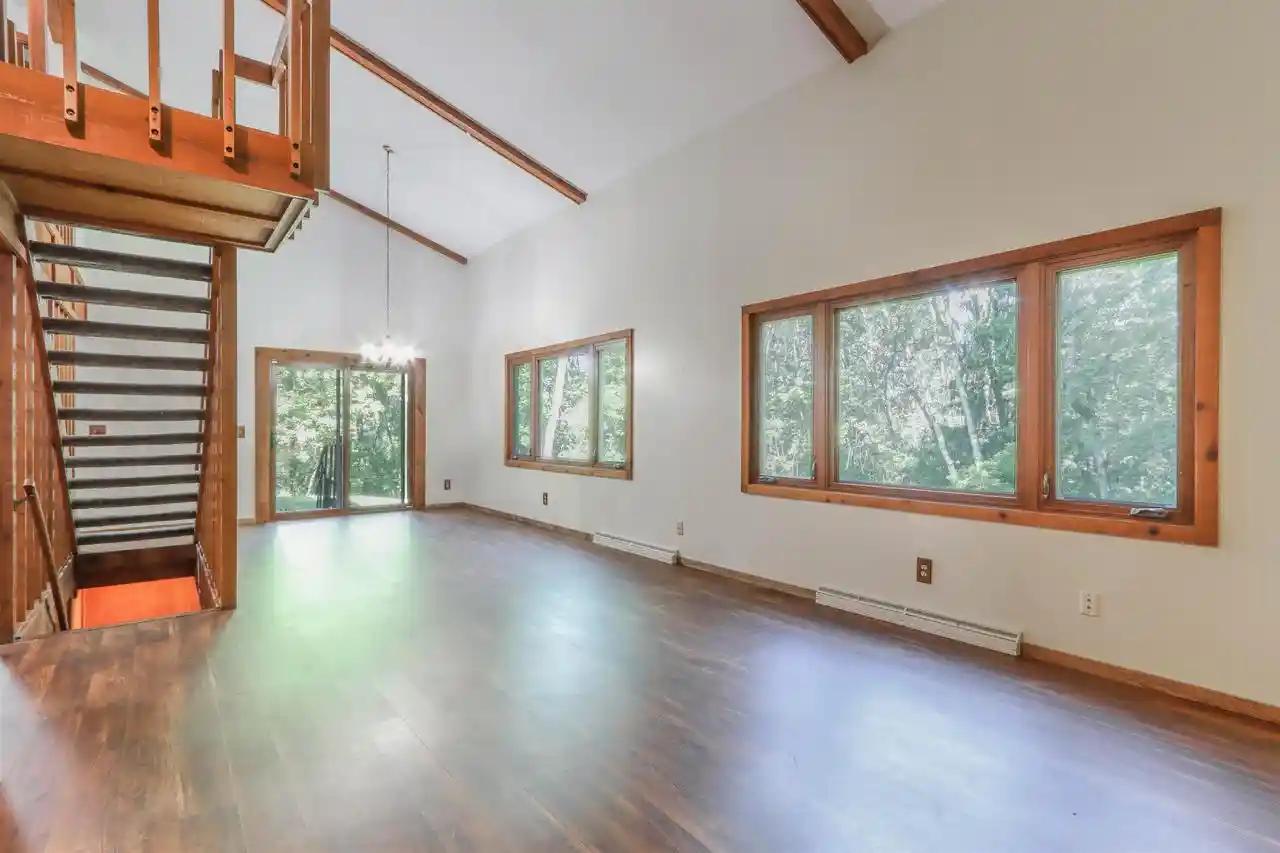 4th image of N1970 Evergreen Lane Lane, Waupaca, WI 54981 | MLS# 50327426