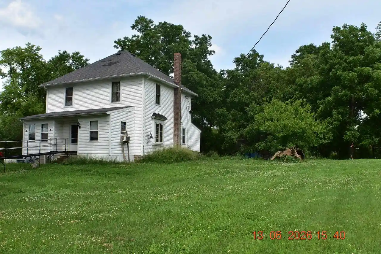Homes for sale in Merrimac, WI | S7146 A Bluff Road Road, Merrimac, WI 53561 | MLS# 2025859