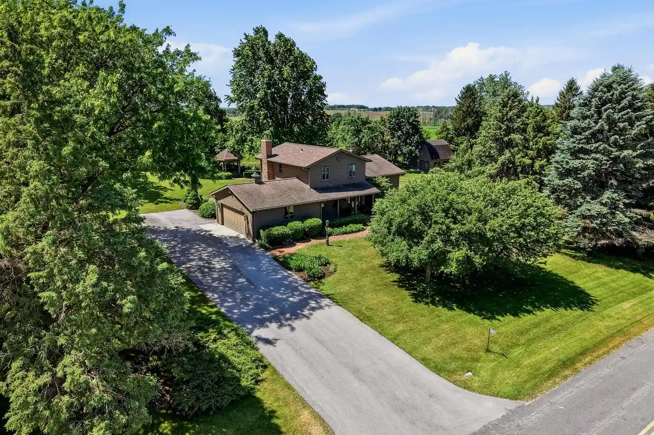 Homes for sale in New Holstein, WI | W1325 Hemauer Dr Dr, New Holstein, WI 53061 | MLS# 1967405