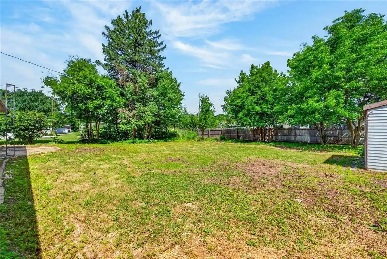 2nd image of 2415 Hyacinth Avenue Avenue, Janesville, WI 53545 | MLS# 2025867
