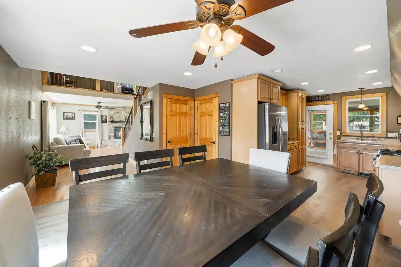 Homes for sale in Elkhorn, WI | W6093 Mariner Hills Trail Trail, Elkhorn, WI 53121 | MLS# 1967417