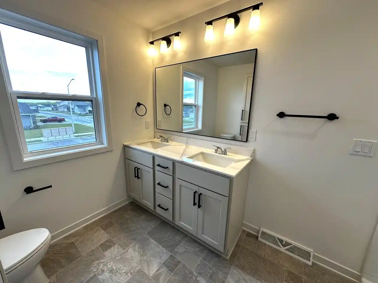 3rd image of 1064 Happpy Lane Lane, Sheboygan Falls, WI 53085 | MLS# 1967419