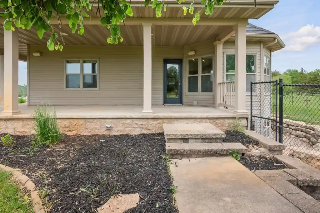 57th image of 8120 Challenger Dr Dr, Neenah, WI 54956 | MLS# 50327437