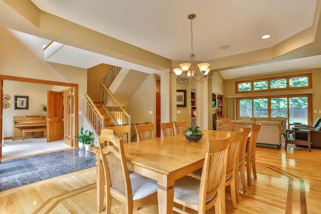 3rd image of 4049 Crestwood Dr Dr, Wausau, WI 54403 | MLS# 22602712