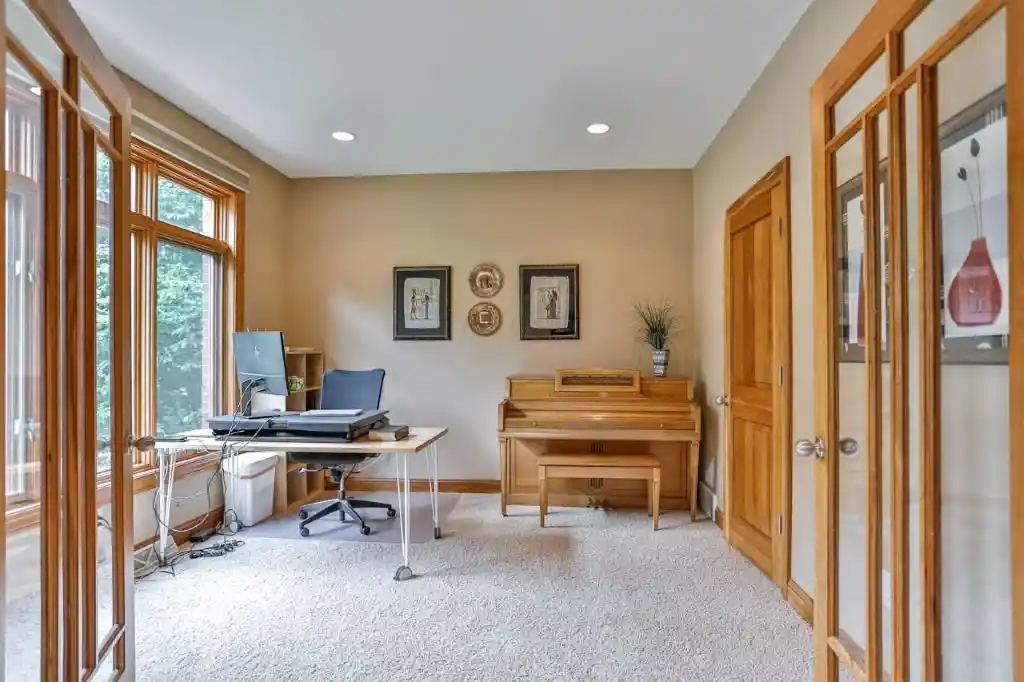 4th image of 4049 Crestwood Dr Dr, Wausau, WI 54403 | MLS# 22602712