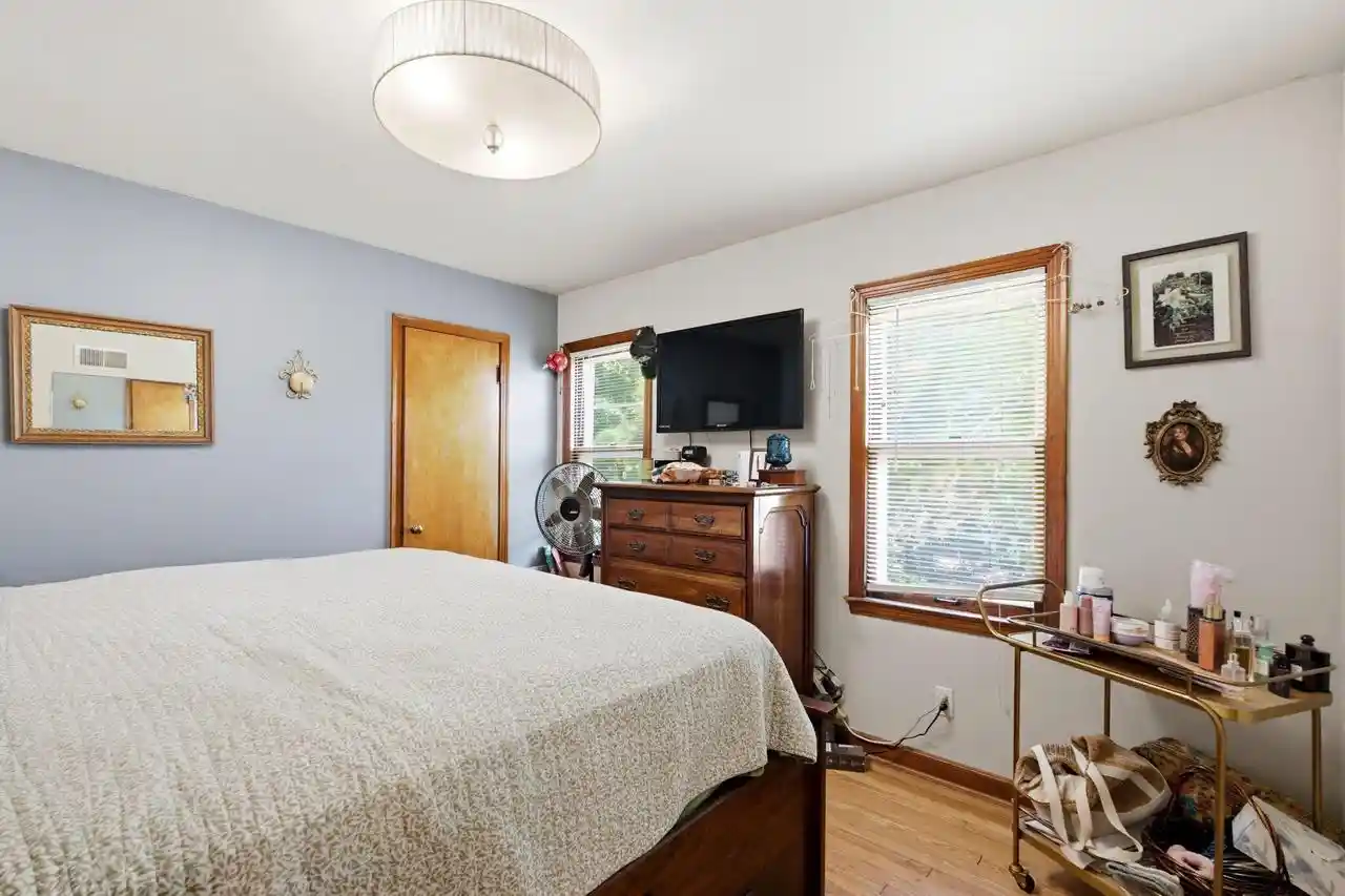 3rd image of 2470 S 92nd St St, West Allis, WI 53227