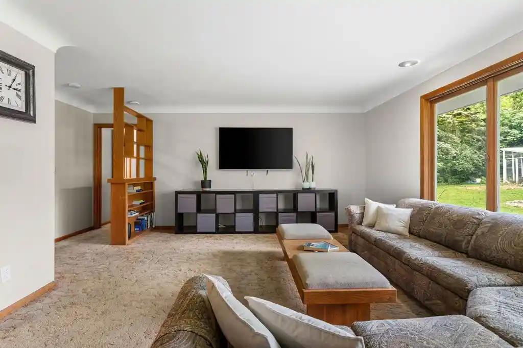 Photo 4 of Single family home for sale at 628 E Wisconsin Avenue Avenue, Barron, WI 54812 | MLS# 1602277 | Listing updated on 2026-09-22