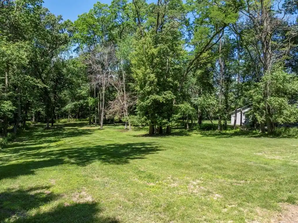 2nd image of 1121 E Laneville Avenue Avenue, Durand, WI 54736 | MLS# 1602281