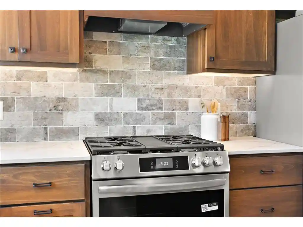 2nd image of 1060 Legend Lane Lane, River Falls, WI 54022 | MLS# 7093224