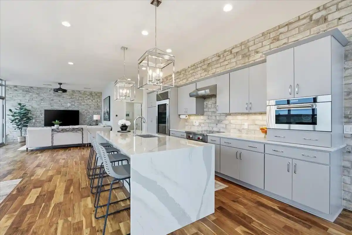 2nd image of 625 N Segoe Rd Rd, Madison, WI 53705