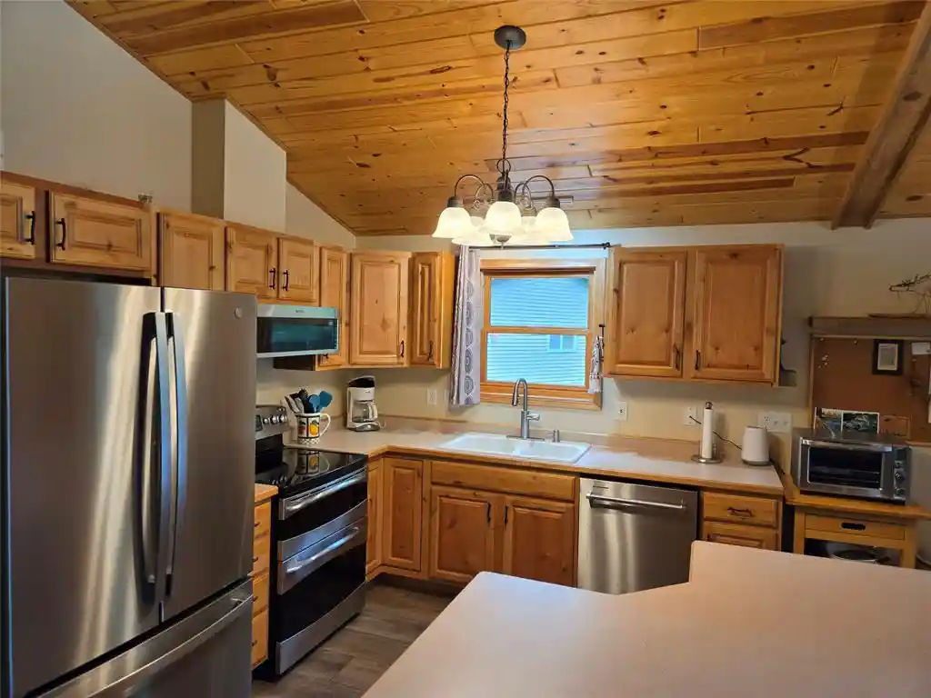 Homes for sale in Hatfield, WI | W8842 Emerald Lake Road Road, Hatfield, WI 54615 | MLS# 1602284