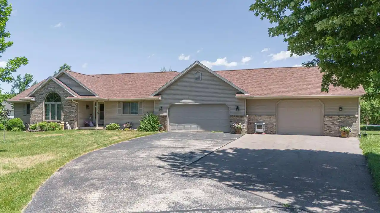 Homes for sale in Brodhead, WI | W972 James Court Court, Brodhead, WI 53520 | MLS# 2025901