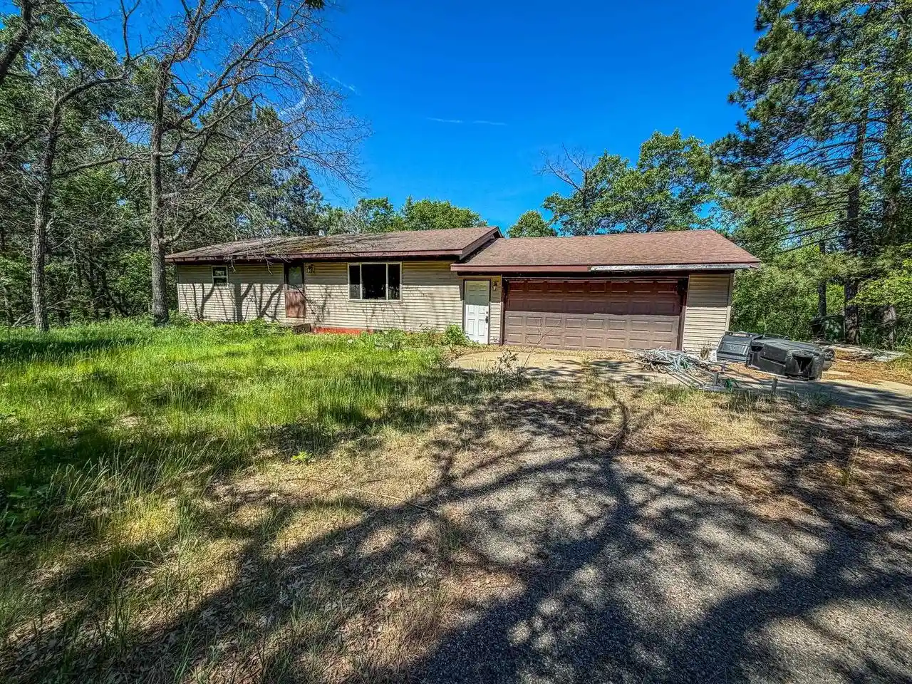 1st image of 1611 Kingswood Trail Trail, Nekoosa, WI 54457 | MLS# 2025922
