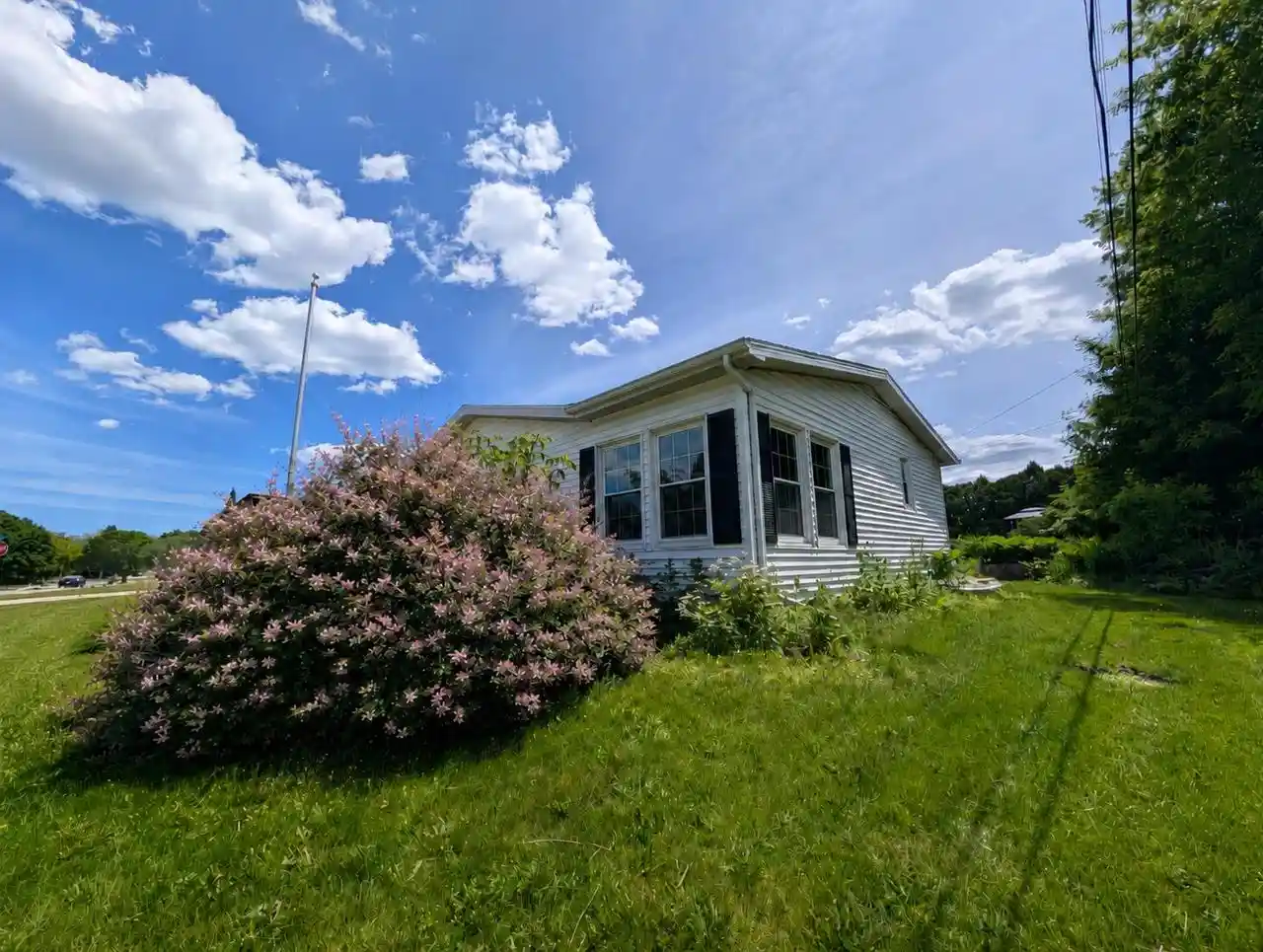 Photo 1 of Single family home for sale at 3805 Sheridan Avenue Avenue, Sheboygan, WI 53081 | MLS# 1967506 | Listing updated on 2026-10-02