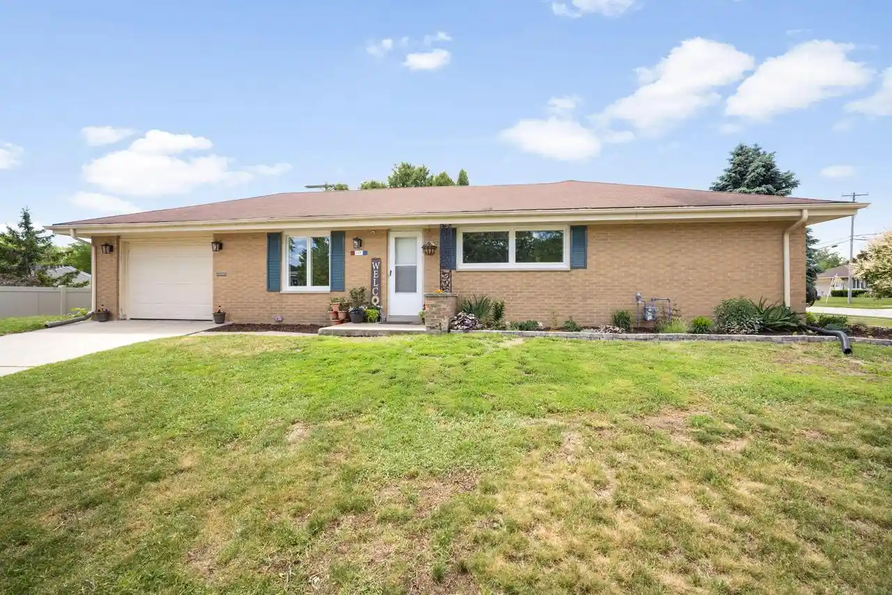 Homes for sale in Port Washington, WI | 117 W Monroe Street Street, Port Washington, WI 53074 | MLS# 1967517