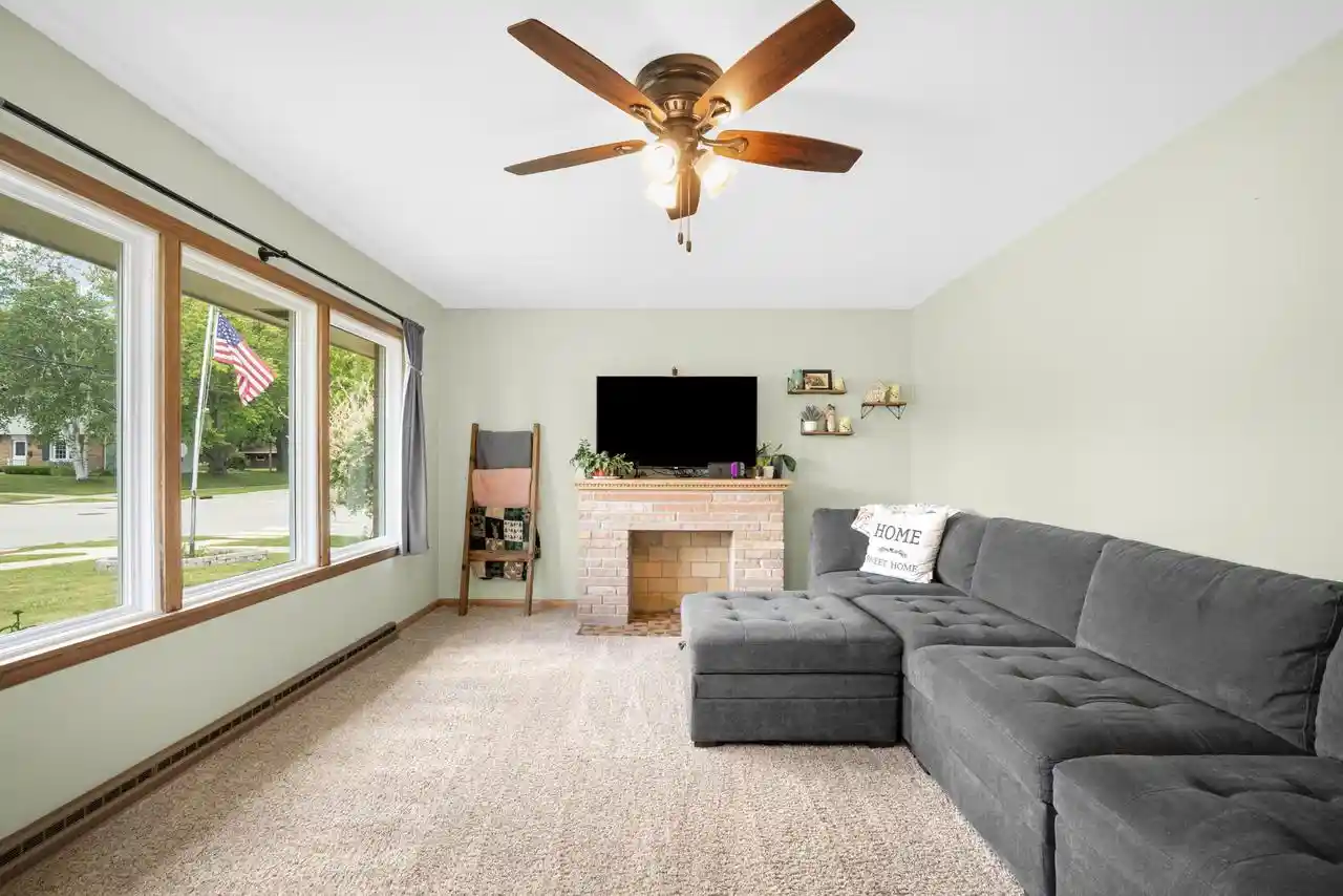 Homes for sale in Port Washington, WI | 117 W Monroe Street Street, Port Washington, WI 53074 | MLS# 1967517