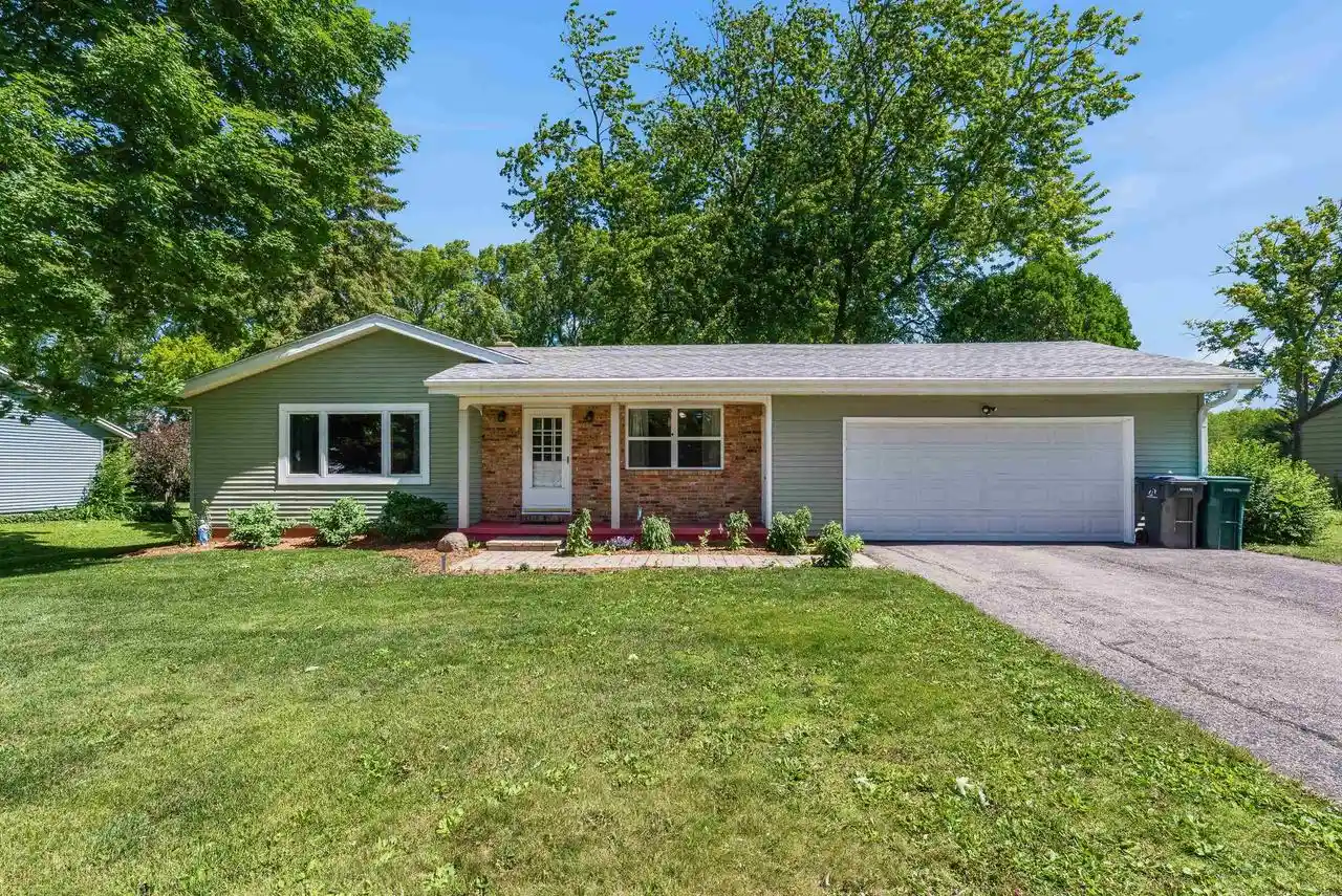 1st image of W9076 Heritage Hills Road Road, Beaver Dam, WI 53916 | MLS# 2025929