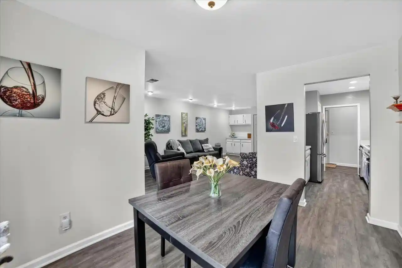 4th image of 12980 W Bluemound Road Road #105, Elm Grove, WI 53122 | MLS# 2025933