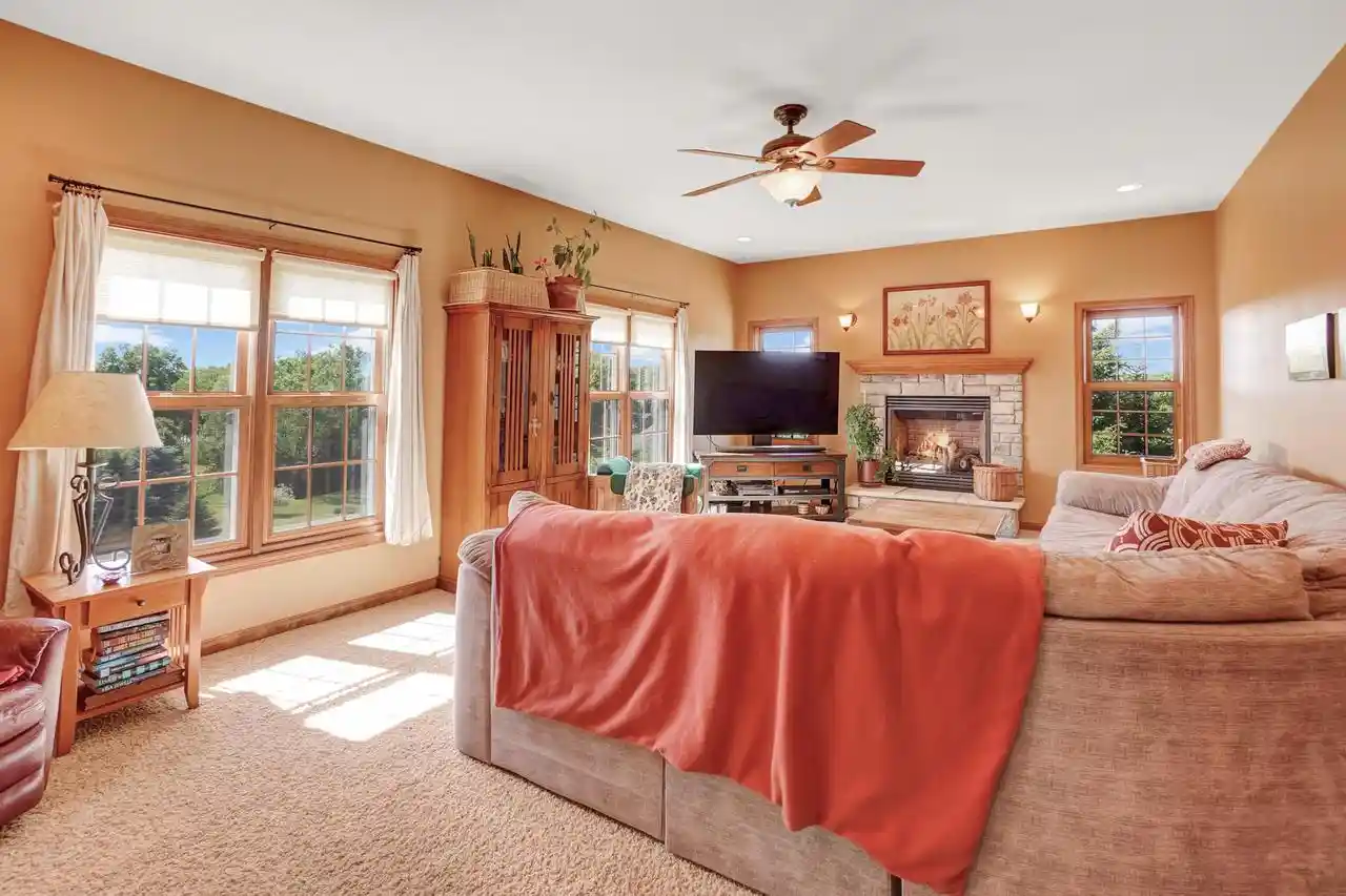 2nd image of N5181 Union Hill Road Road, Oconomowoc, WI 53066 | MLS# 1967527