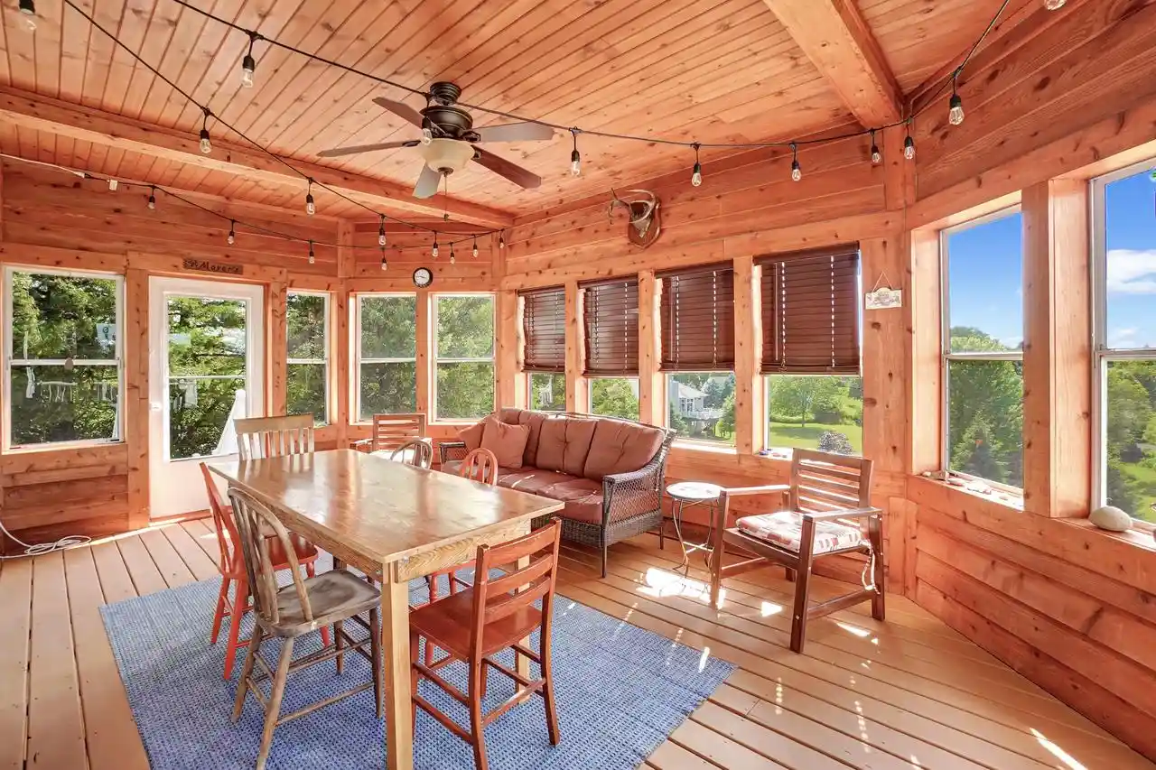 4th image of N5181 Union Hill Road Road, Oconomowoc, WI 53066 | MLS# 1967527