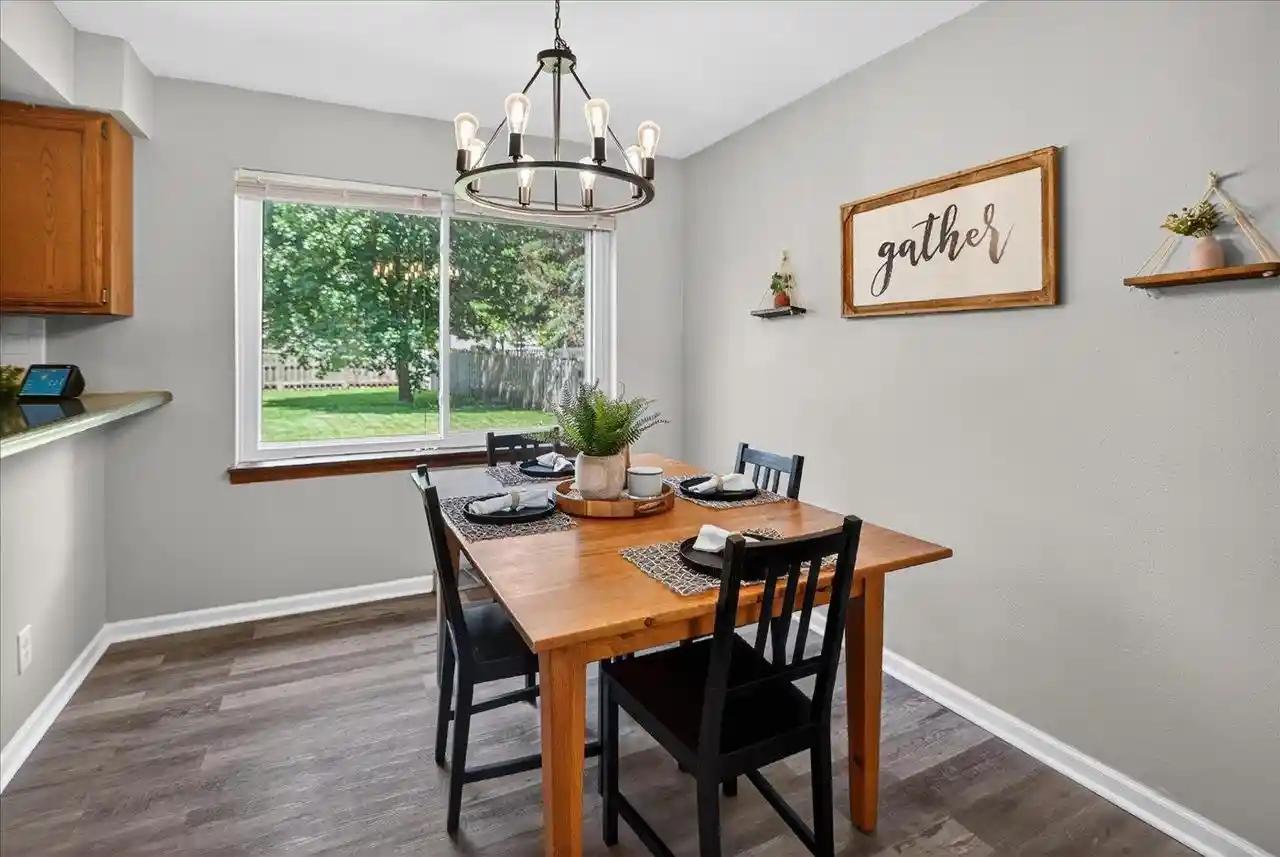 2nd image of 5414 Brookshire Lane Lane, Madison, WI 53714 | MLS# 2025937