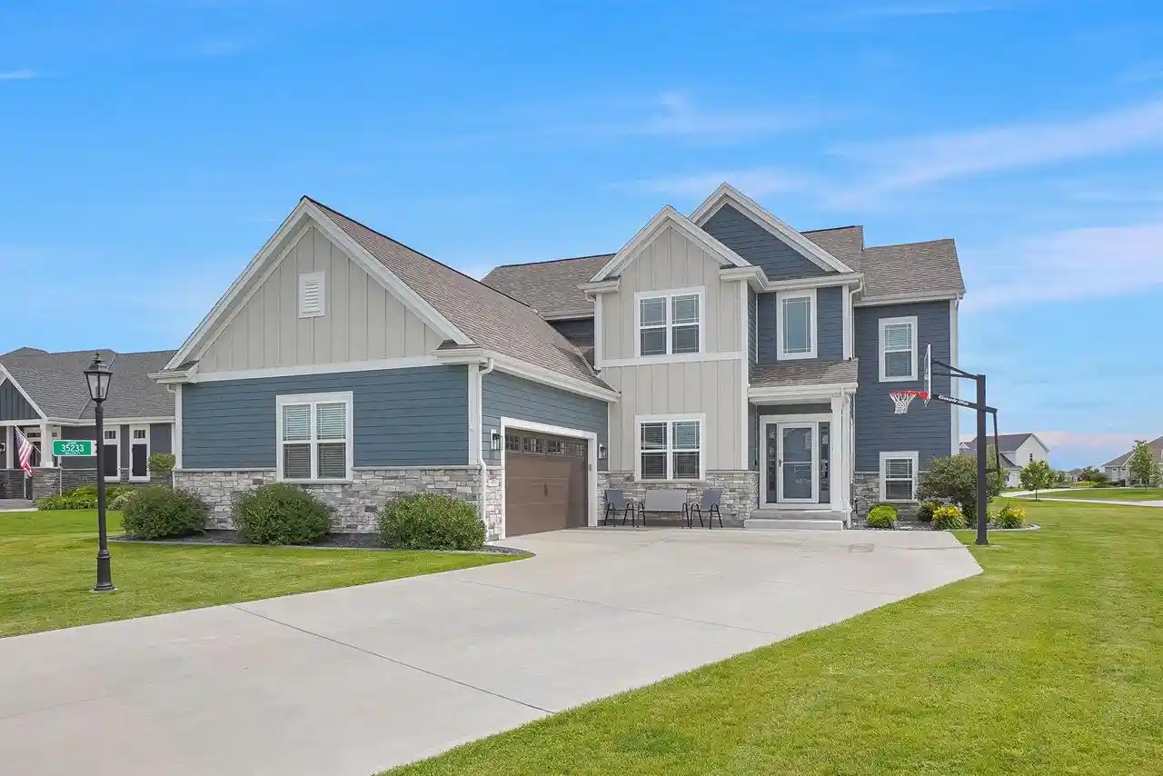 1st image of 35233 Walleye Court Court, Summit, WI 53066 | MLS# 1967534