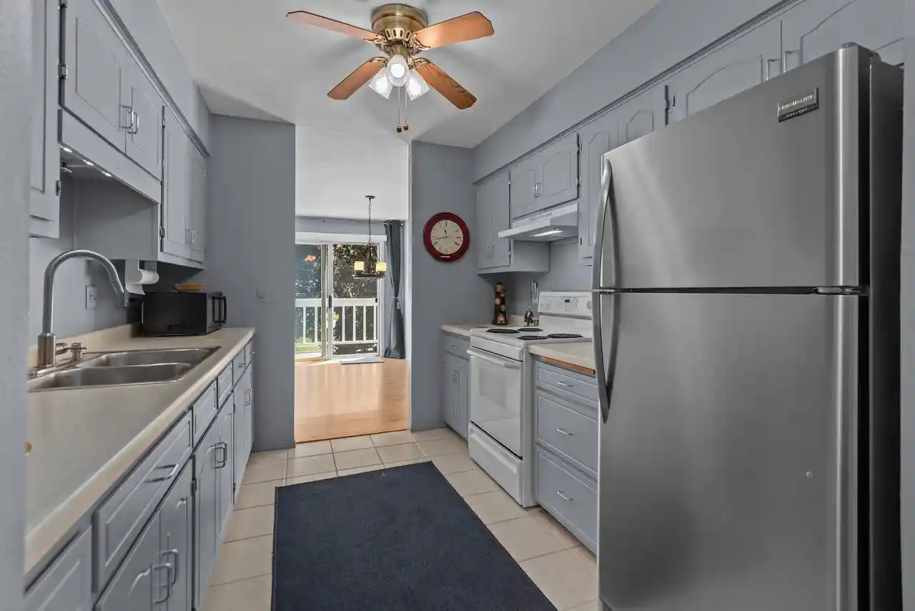 5th image of 315 Harrison St St, Neenah, WI 54956